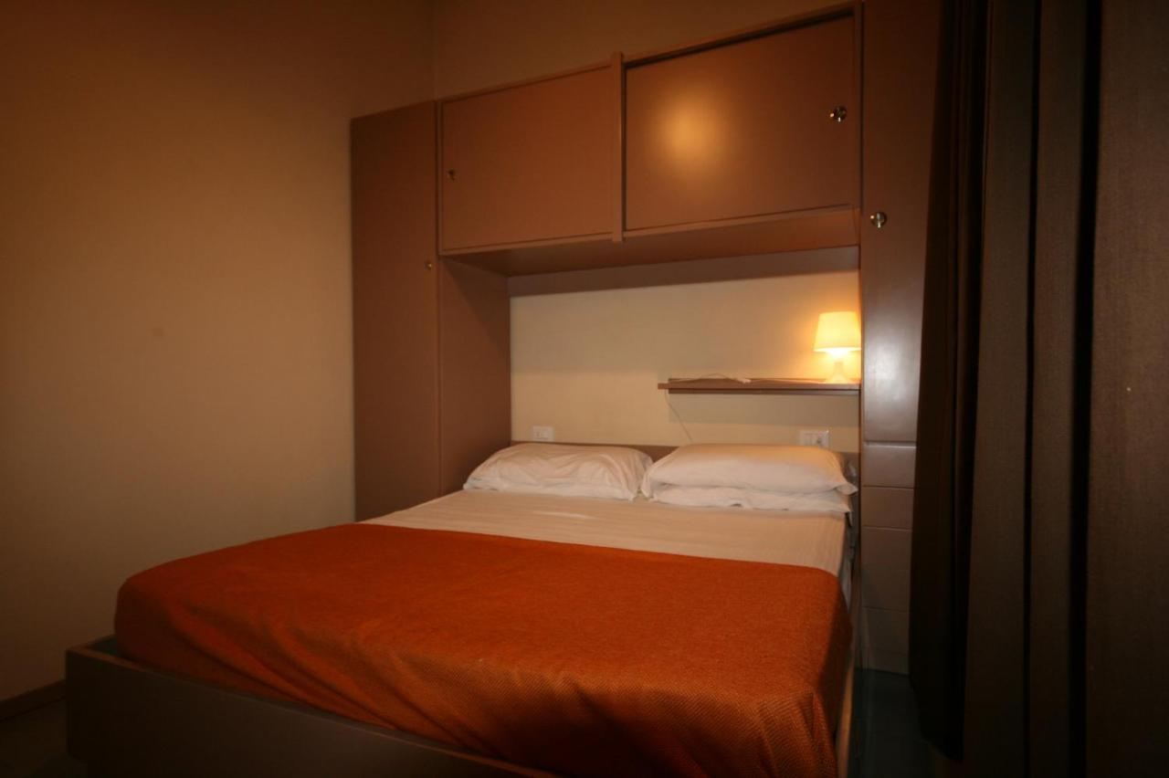 Casa Vacanze Cucciolo Rimini Bagian luar foto